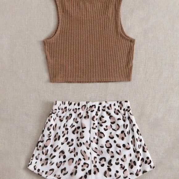 Pajama Set   - Picture 6 of 9